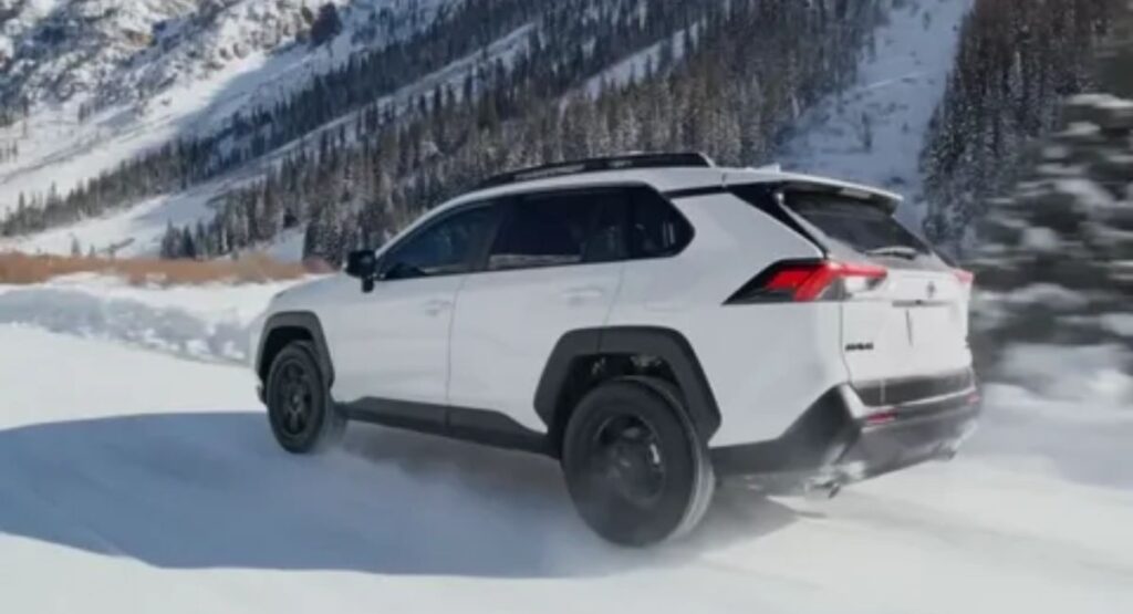 Toyota RAV4 Towing Capacity Guide 2025 1 rav4 towing capacity 1