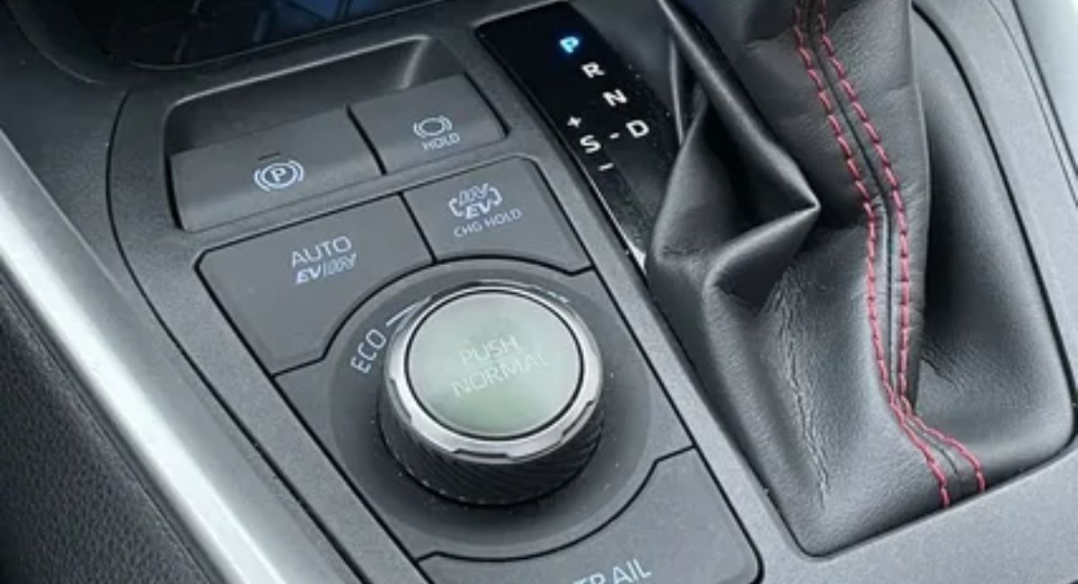 Toyota RAV4 EV Mode