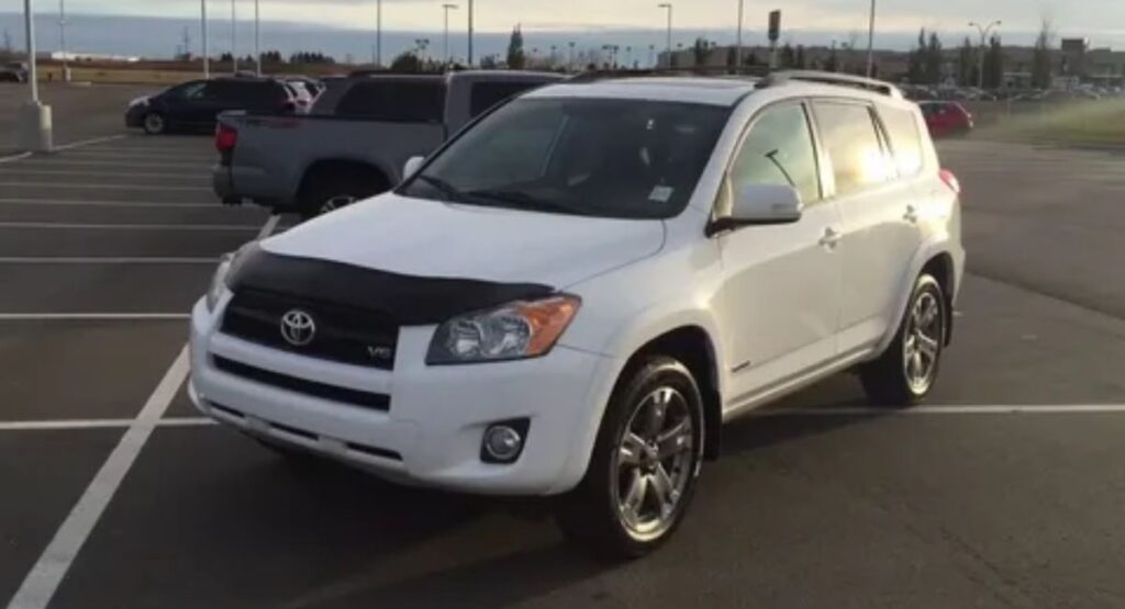 Toyota RAV4 Sport Mode Explained for Better Performance 1 toyota rav4 sport mode 1