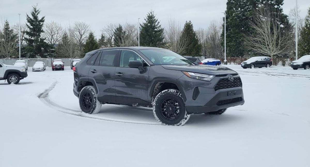 Toyota RAV4 Snow Mode