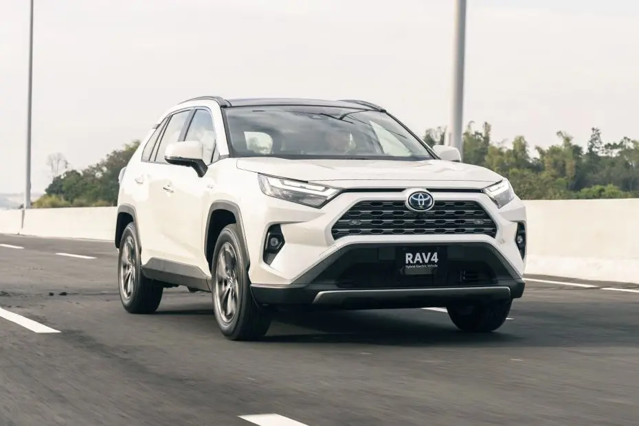 Does Toyota RAV4 Have a CVT Transmission Guide