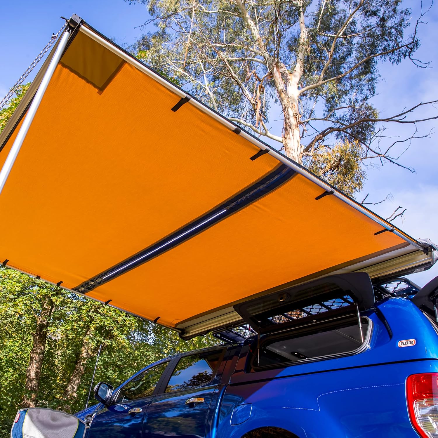ARB 4x4 retractable awning