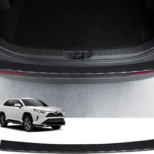 Toyota RAV4 rear bumper protector